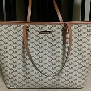 Authentic Michael Kors